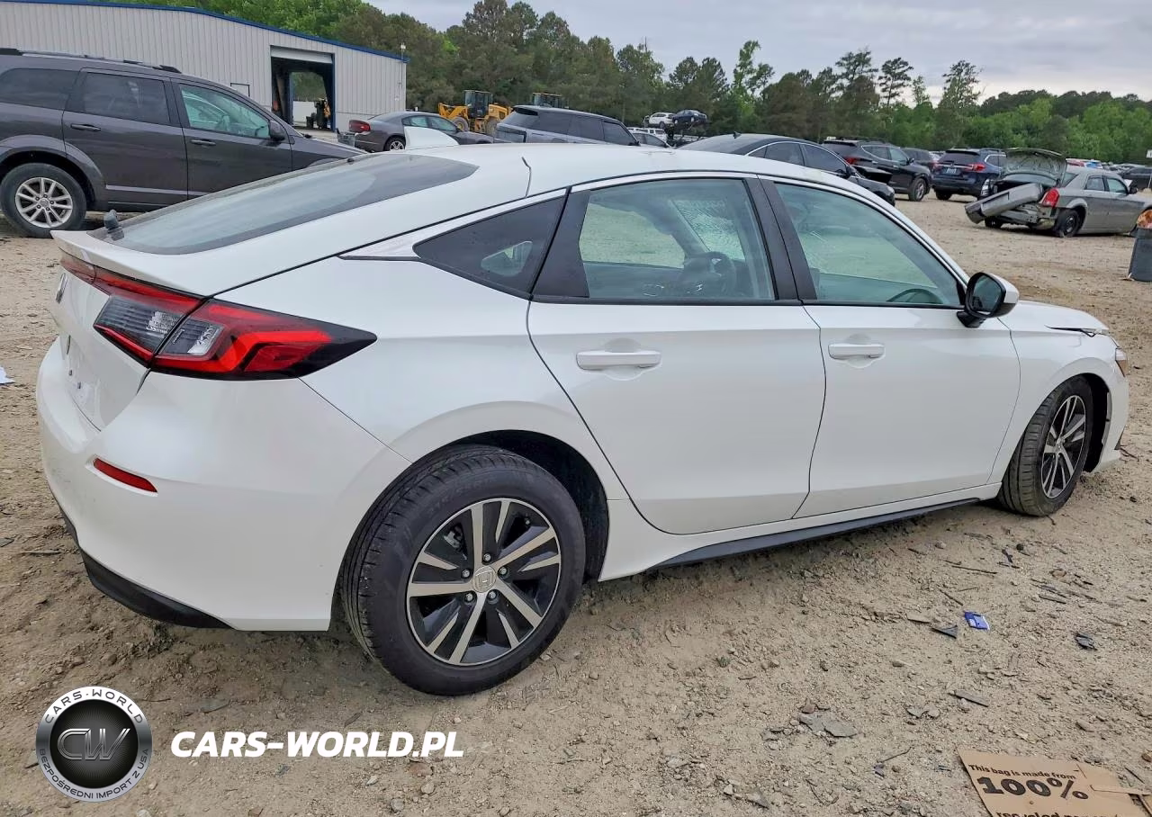 2024 Honda Civic Lx VIN:19XFL2H56RE018018 - 3