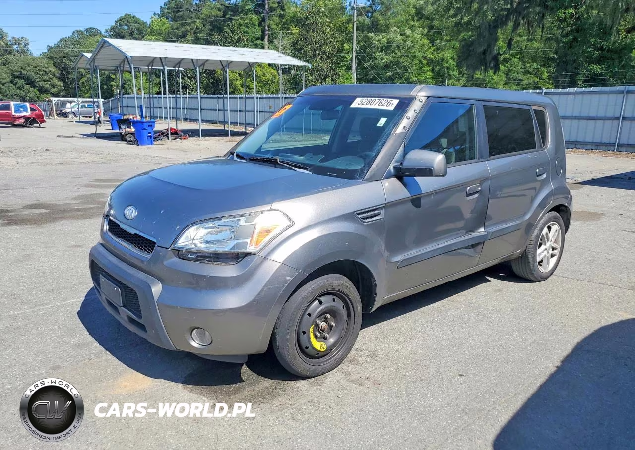 2010 Kia Soul +