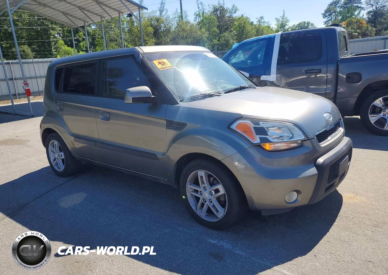2010 Kia Soul + VIN:KNDJT2A29A7032932 - 4