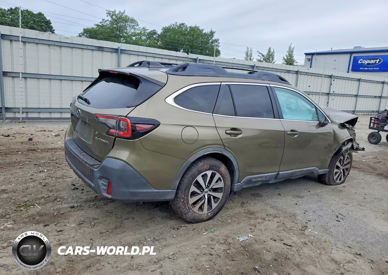 2020 Subaru Outback Premium VIN:4S4BTACC2L3113247 - 3