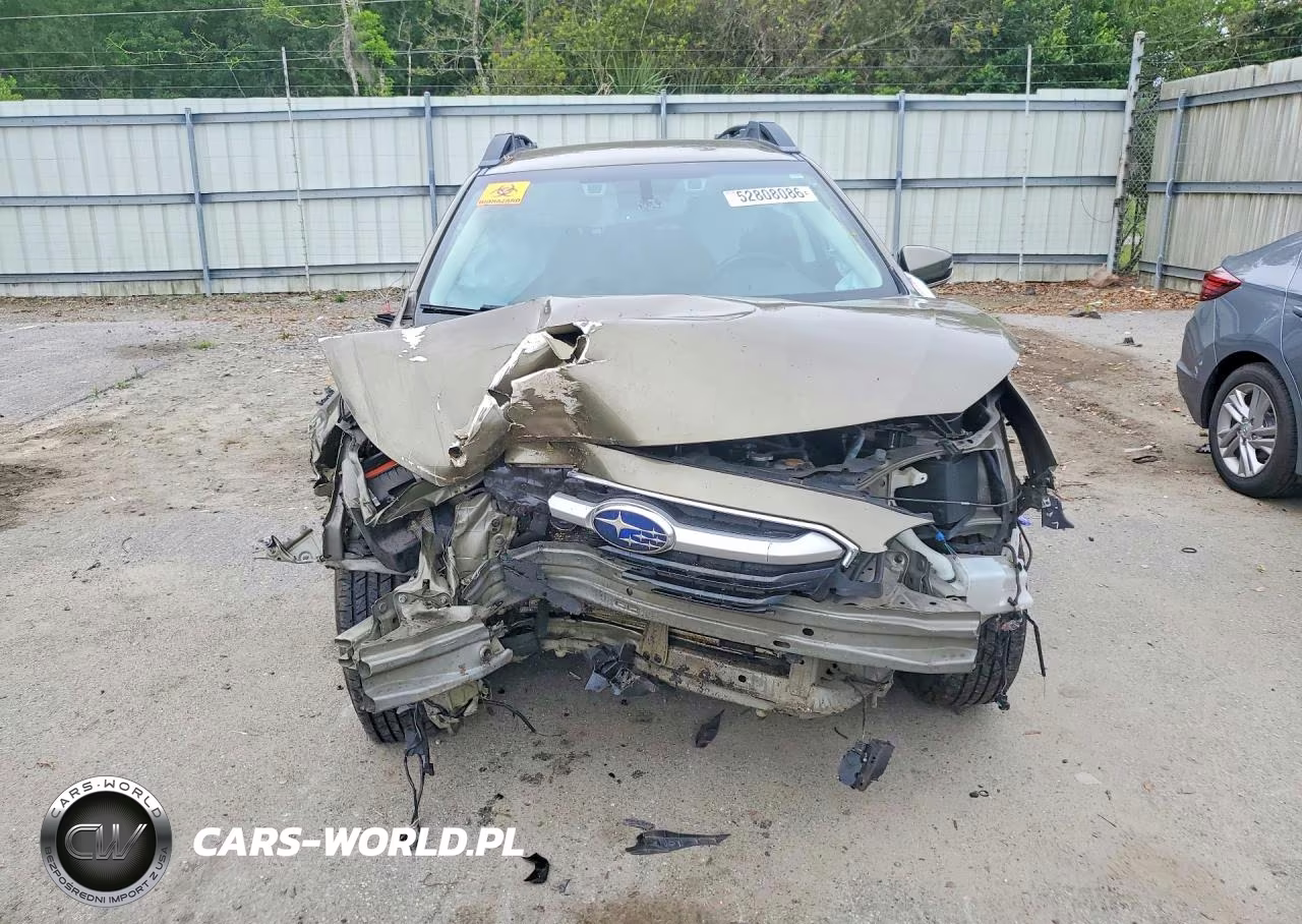 2020 Subaru Outback Premium VIN:4S4BTACC2L3113247 - 5