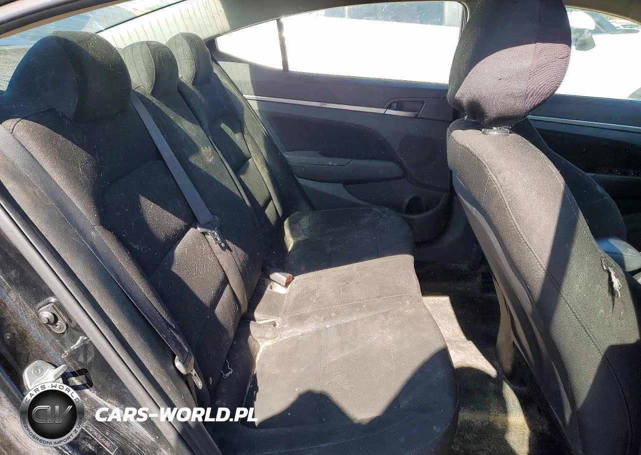 2020 Hyundai Elantra Sel VIN:5NPD84LF8LH541886 - 10