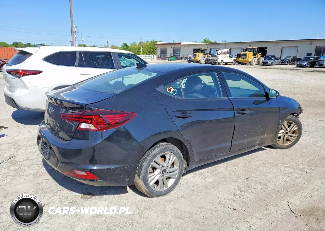 2020 Hyundai Elantra Sel VIN:5NPD84LF8LH541886 - 3