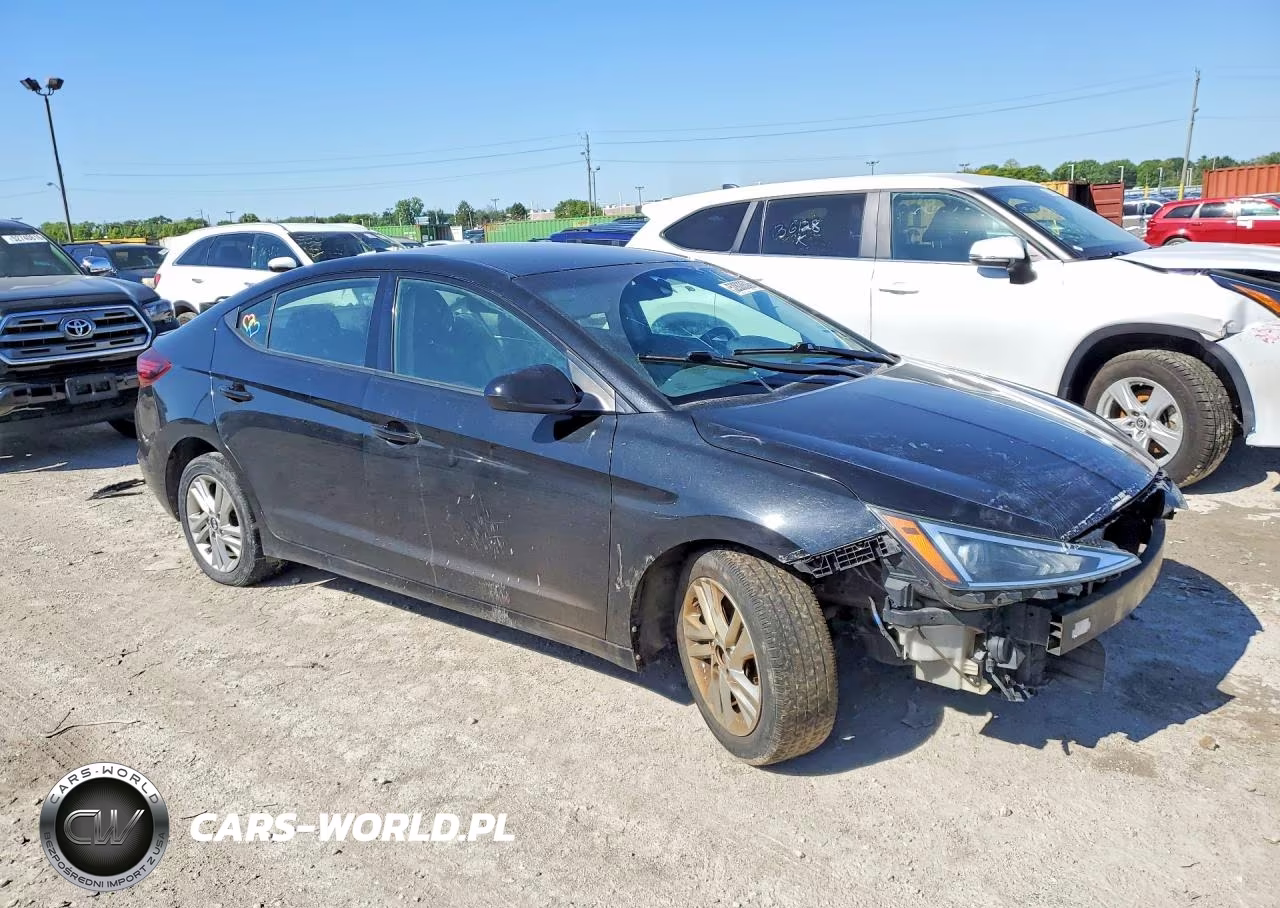 2020 Hyundai Elantra Sel VIN:5NPD84LF8LH541886 - 4