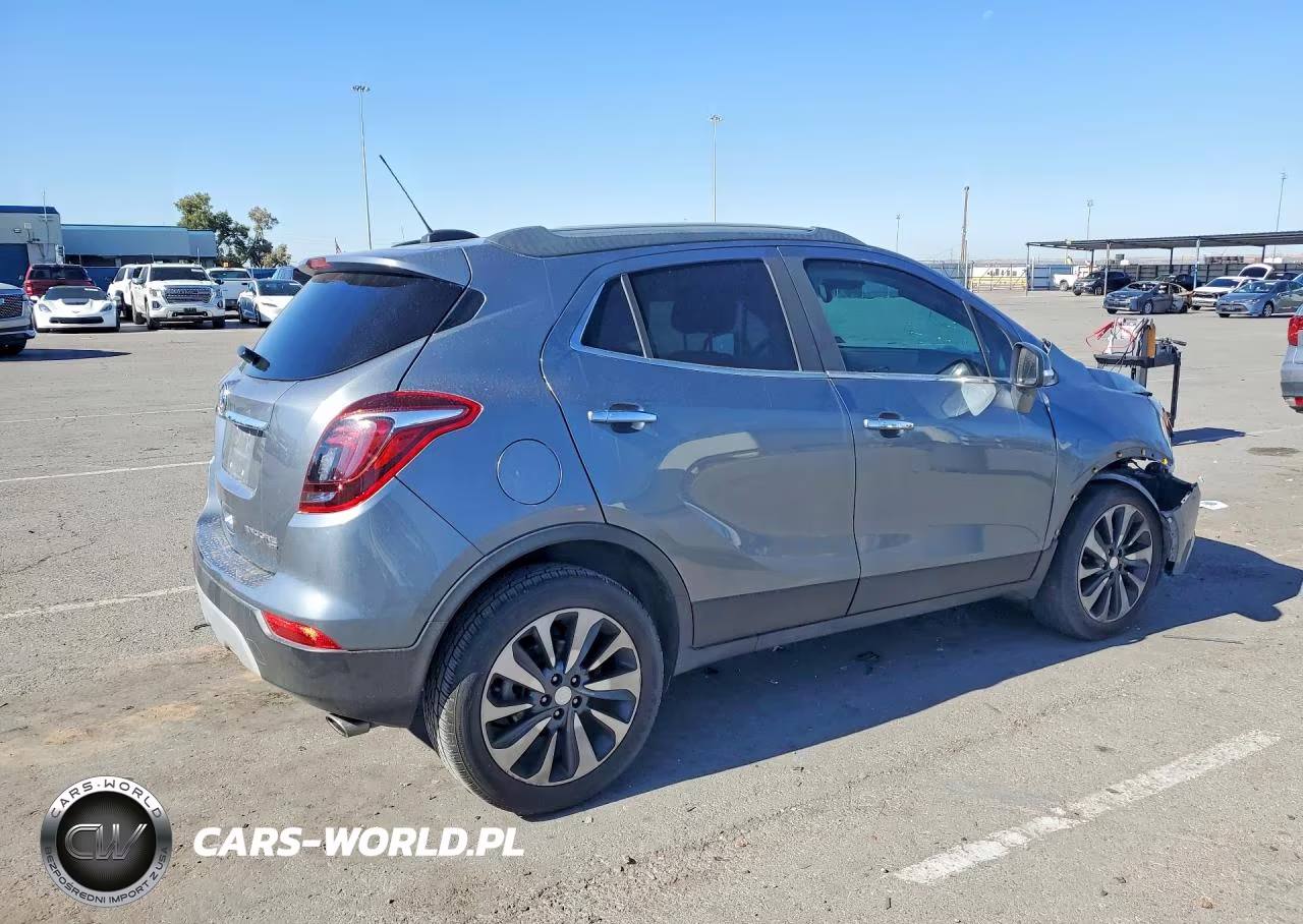 2020 Buick Encore Essence VIN:KL4CJGSB6LB035498 - 3