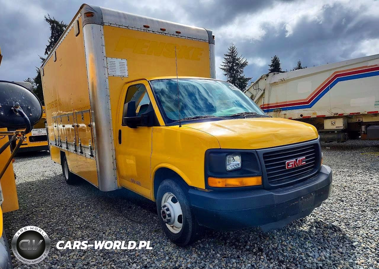 2011 GMC Savana Box Truck VIN:1GD374CG8B1100039 - 4