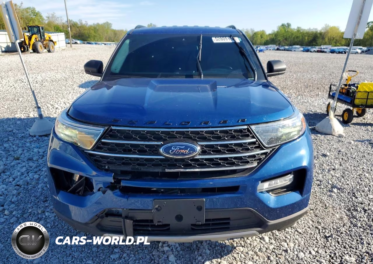 2020 Ford Explorer Xlt VIN:1FMSK8DH1LGB00200 - 5