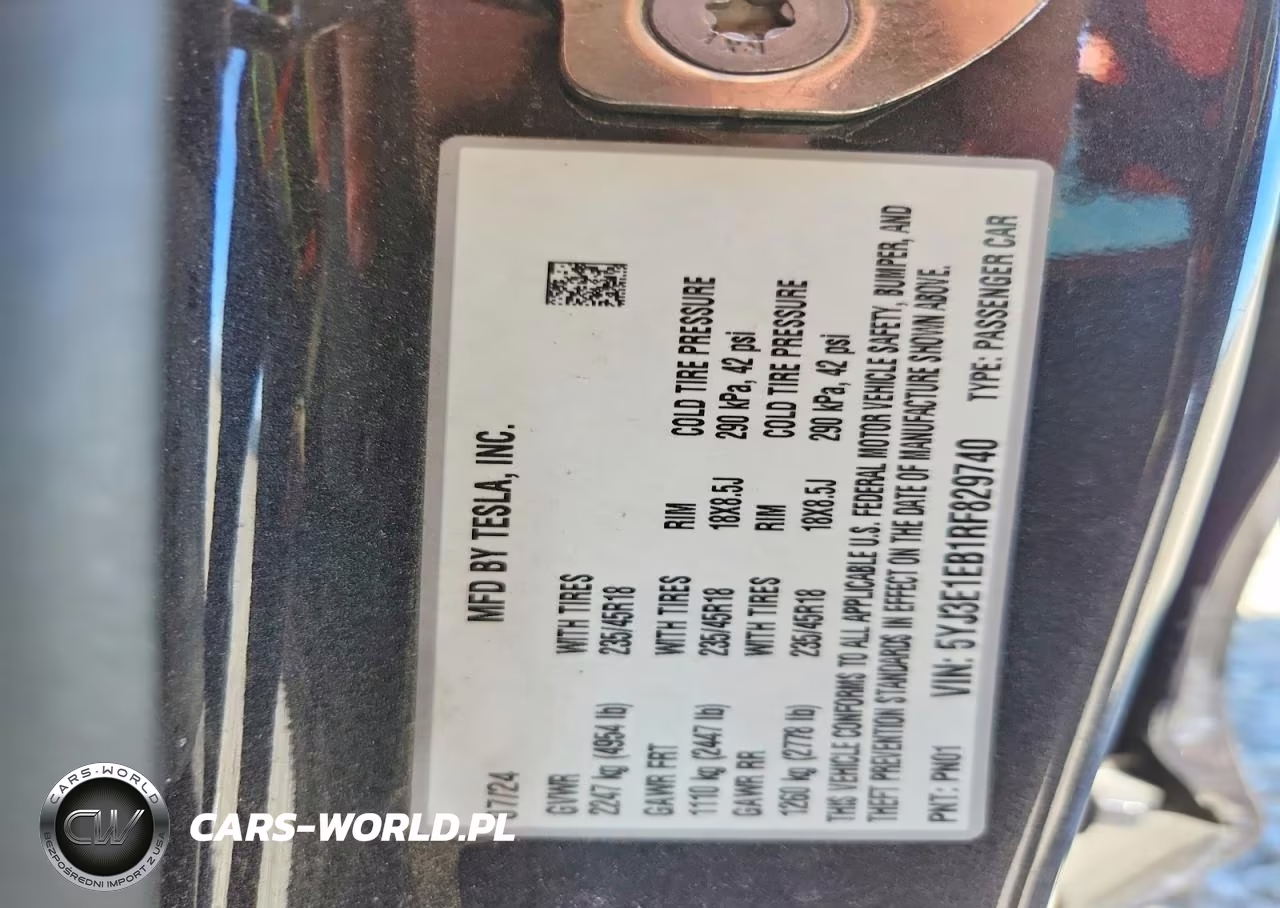 2024 Tesla Model 3 VIN:5YJ3E1EB1RF829740 - 12