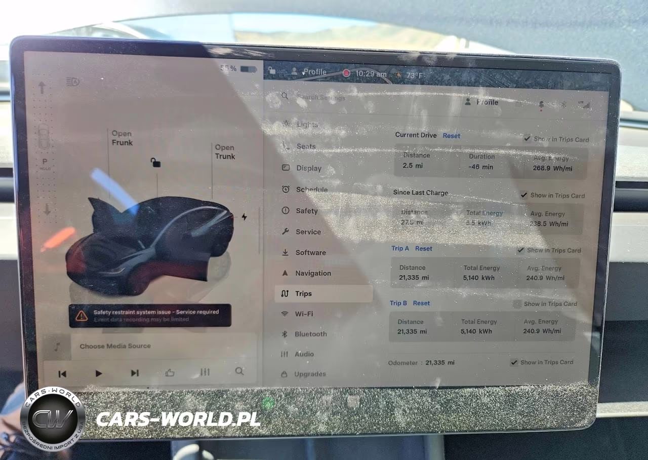 2024 Tesla Model 3 VIN:5YJ3E1EB1RF829740 - 9