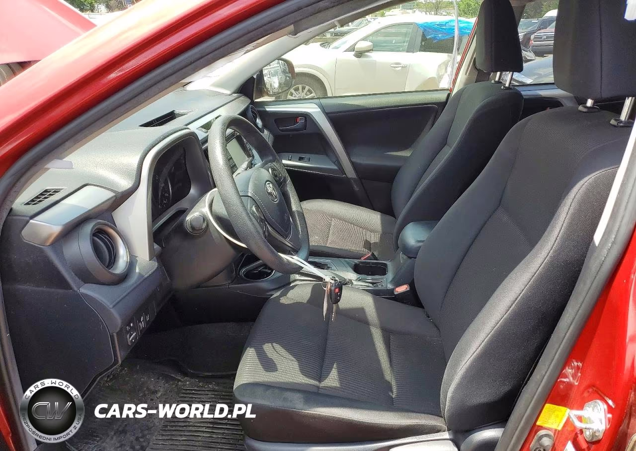2017 Toyota Rav4 Le VIN:JTMBFREV4HJ146441 - 7
