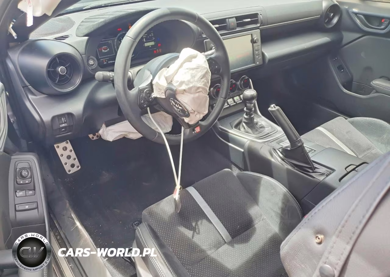 2025 Toyota Gr 86 VIN:JF1ZNBE15S9758894 - 8