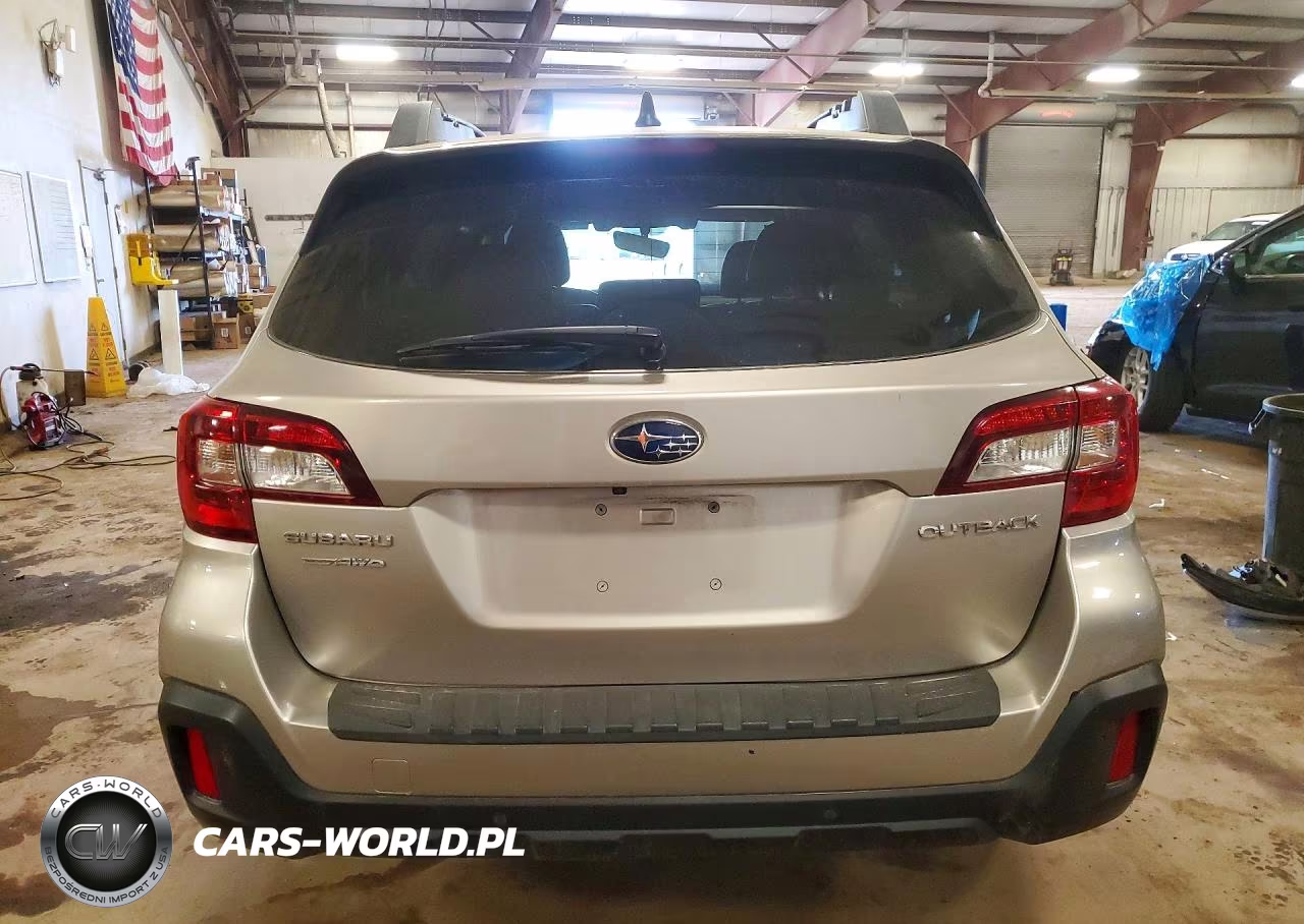 2018 Subaru Outback 2.5I Limited VIN:4S4BSANC4J3362839 - 6
