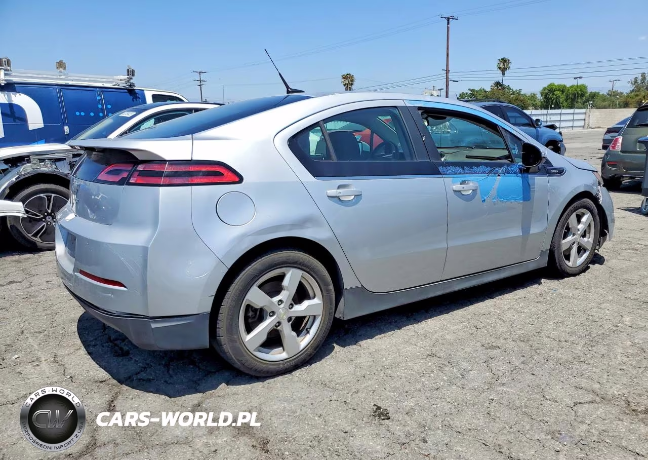 2014 Chevrolet Volt VIN:1G1RE6E43EU172796 - 3