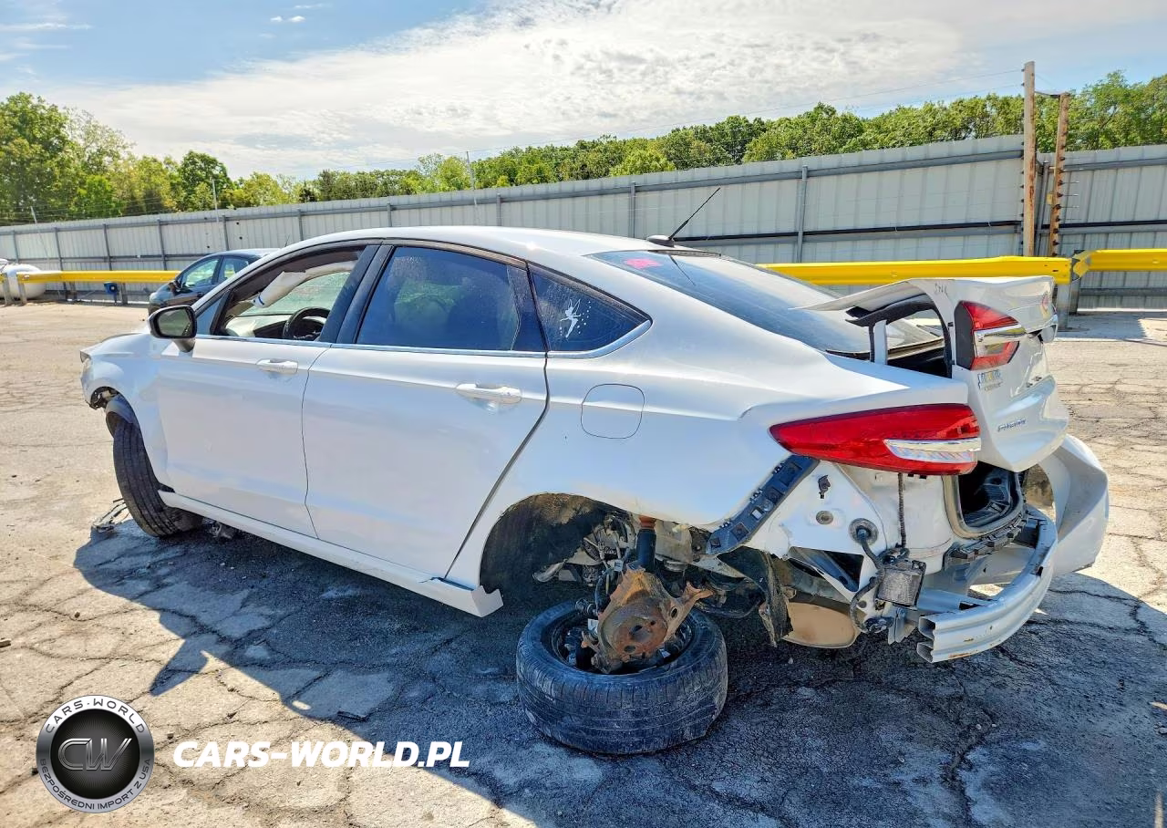 2019 Ford Fusion S VIN:3FA6P0G75KR251047 - 2