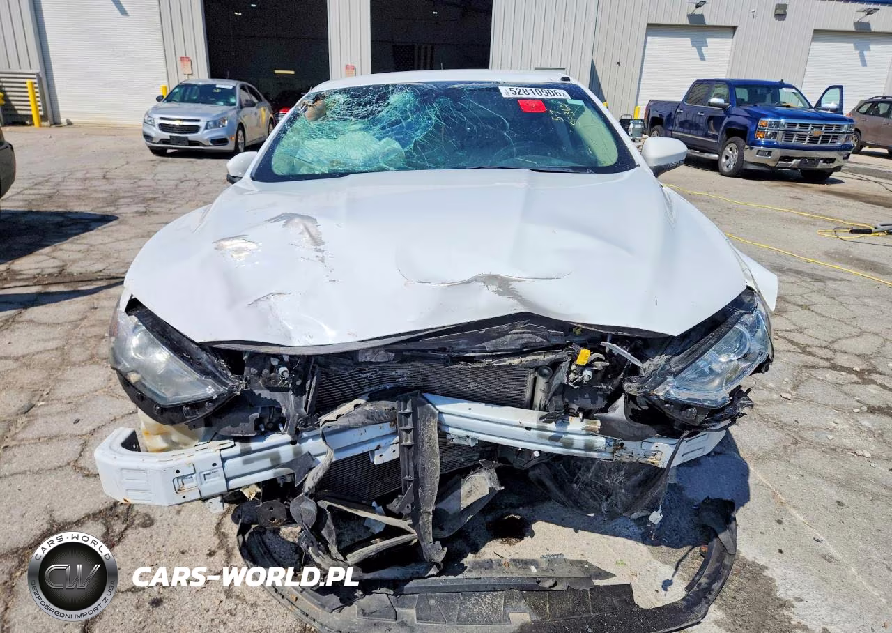 2019 Ford Fusion S VIN:3FA6P0G75KR251047 - 5
