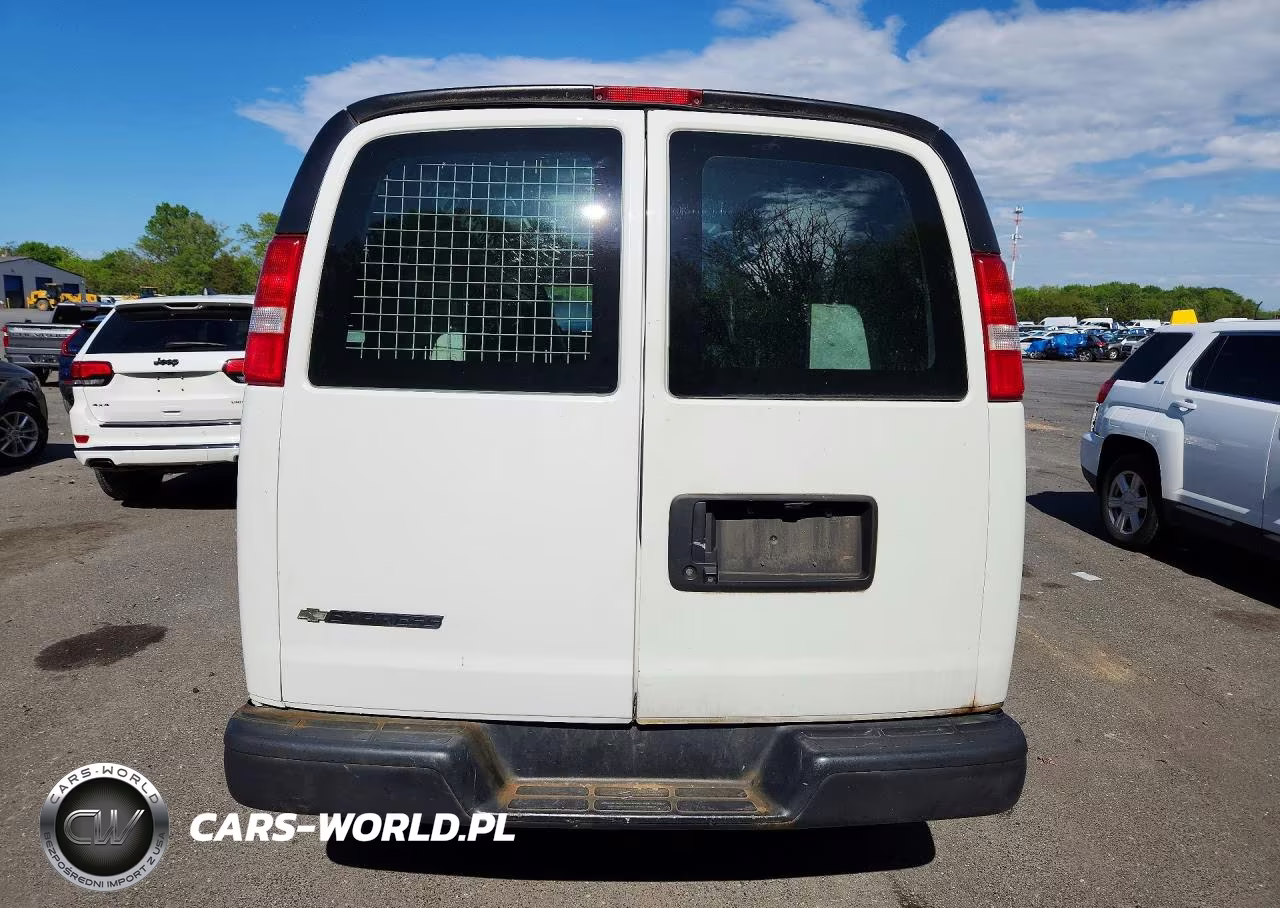 2018 Chevrolet Express G2500 VIN:1GCWGBFP2J1263978 - 6
