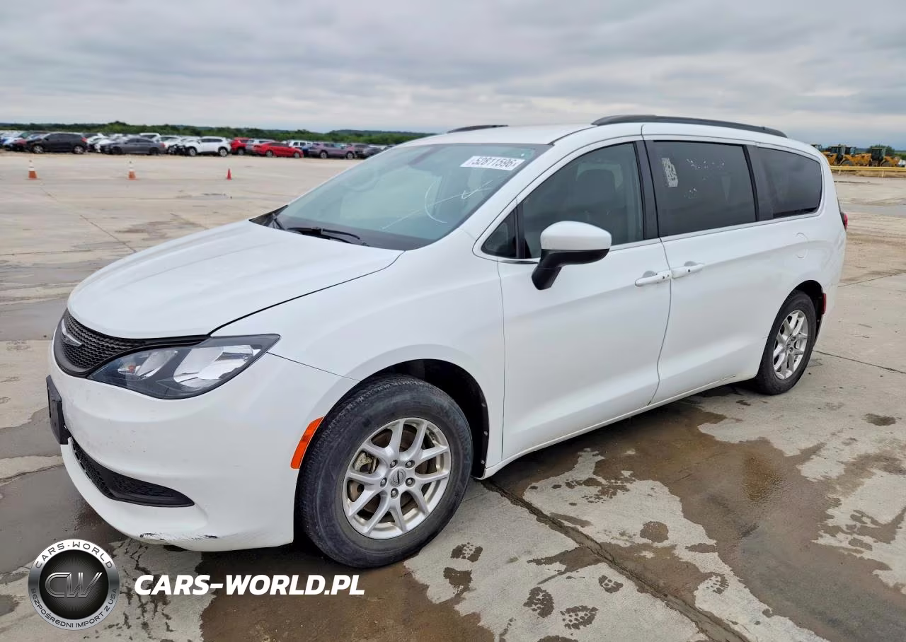 2021 Chrysler Voyager Lxi