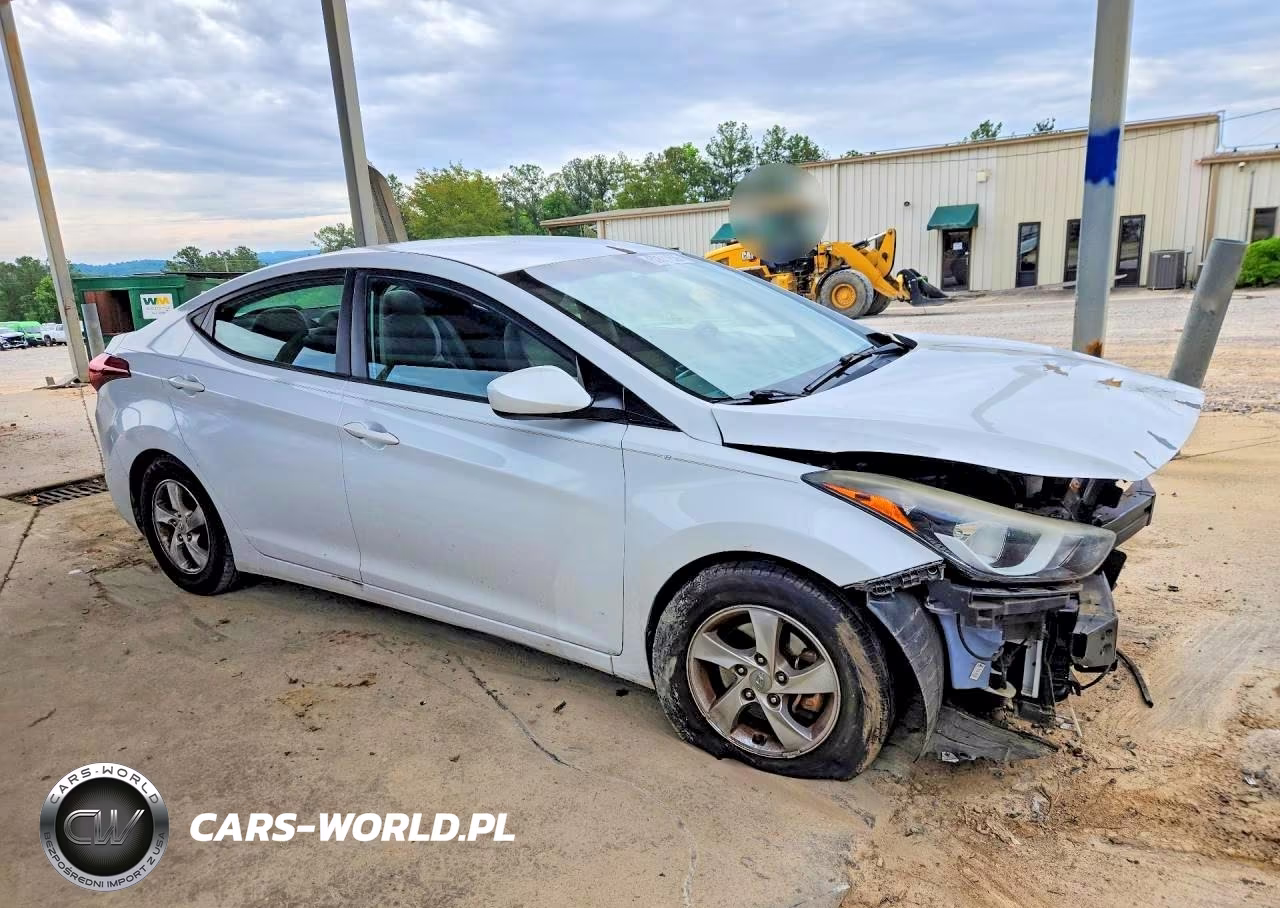 2015 Hyundai Elantra Se VIN:5NPDH4AE5FH640907 - 4