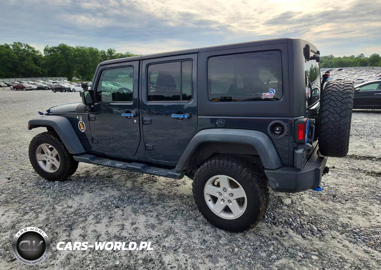 2016 Jeep Wrangler Unlimited Sport VIN:1C4BJWDG0GL266644 - 2