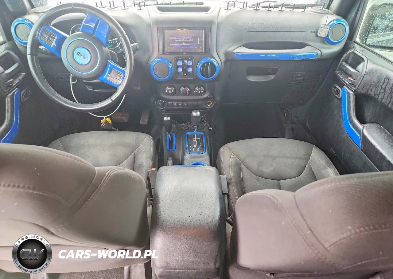 2016 Jeep Wrangler Unlimited Sport VIN:1C4BJWDG0GL266644 - 8