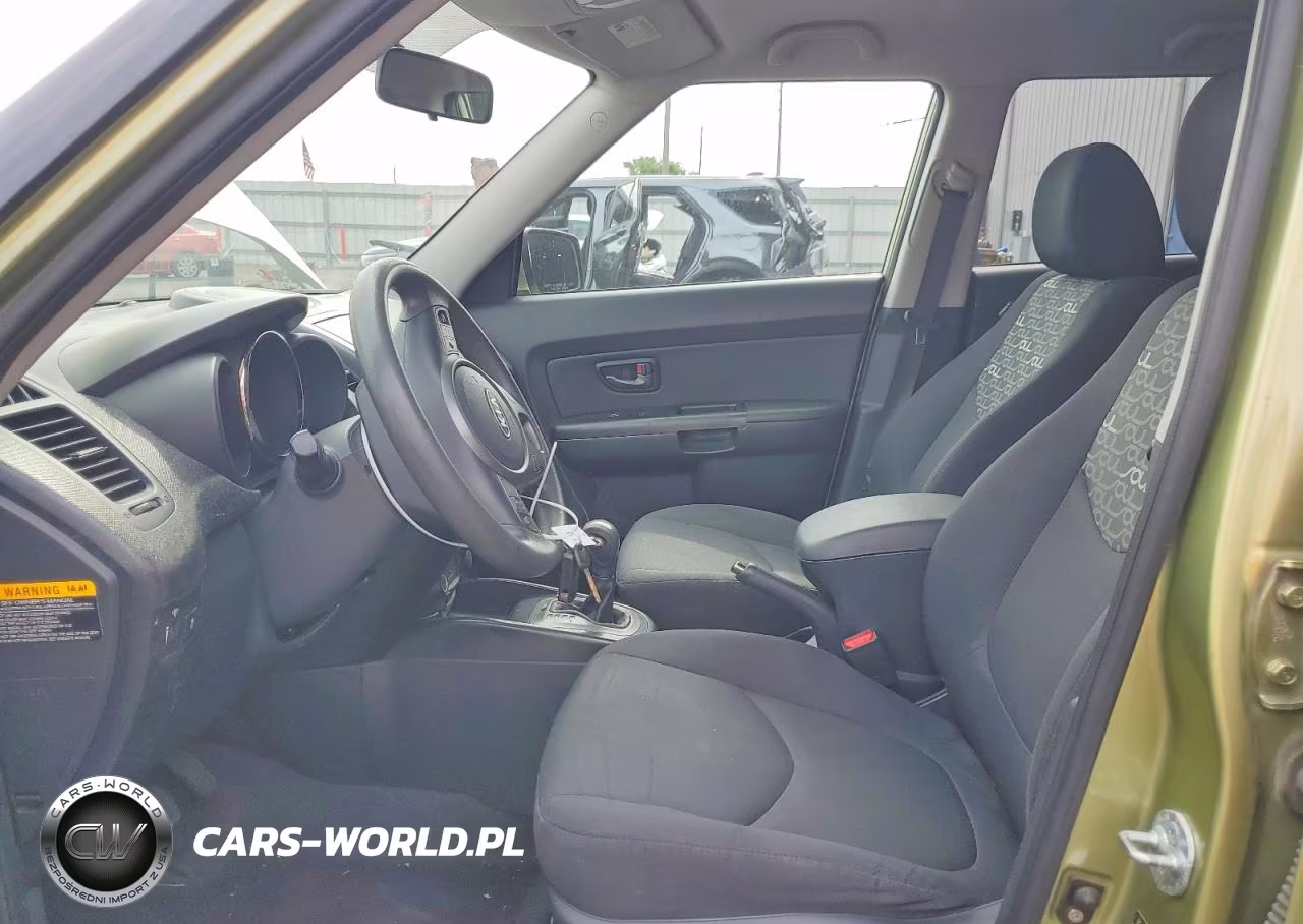 2011 Kia Soul + VIN:KNDJT2A2XB7207111 - 7
