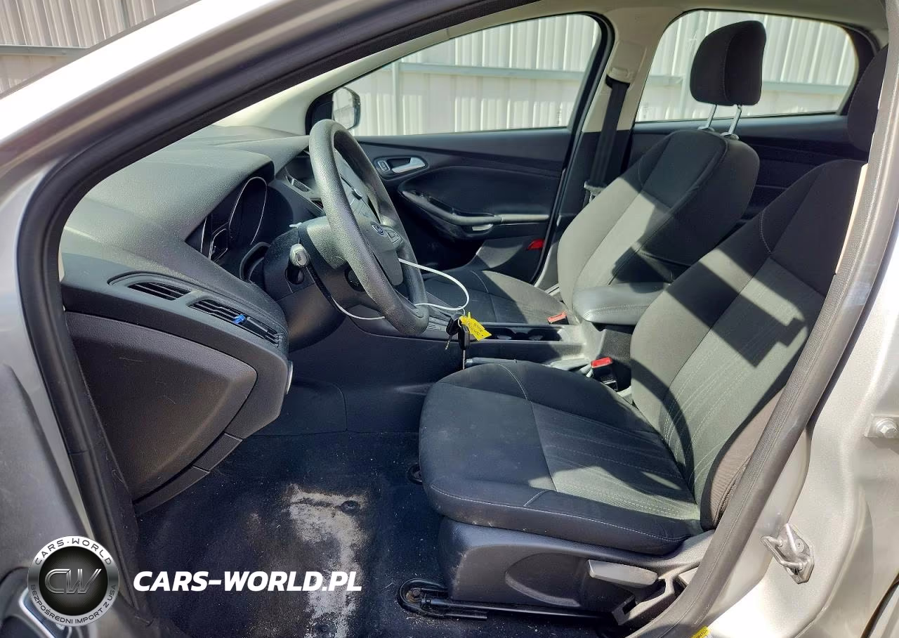 2015 Ford Focus Se VIN:1FADP3F27FL209580 - 7