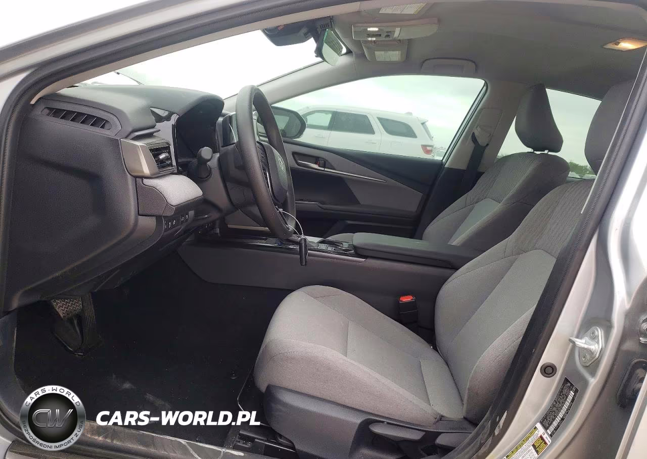 2025 Toyota Camry VIN:4T1DAACK5SU190127 - 7