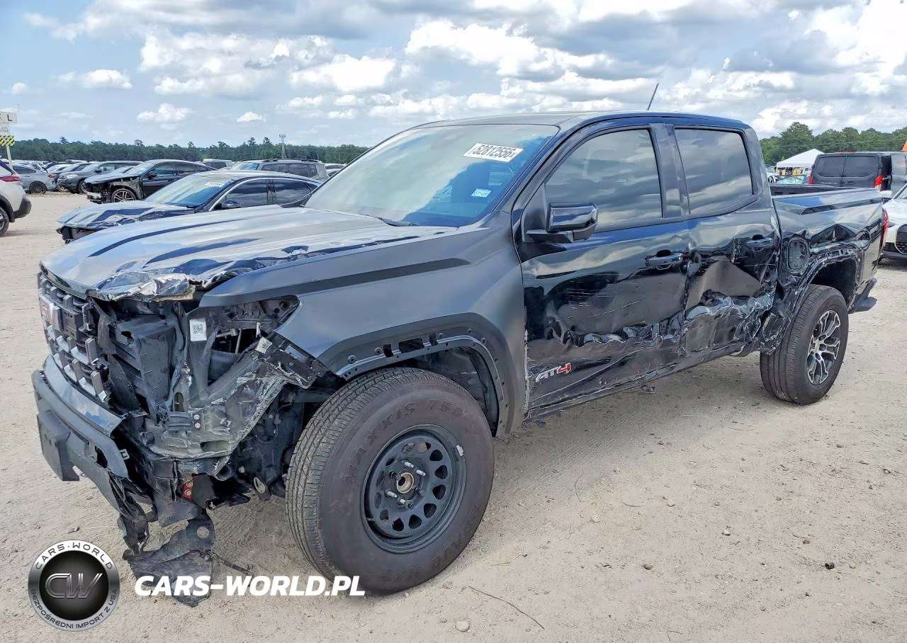 2024 GMC Canyon At4