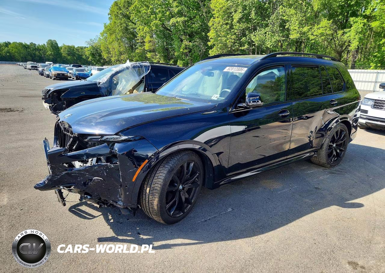 2023 BMW X7 xDrive40I – zdjęcie 1 z 13
