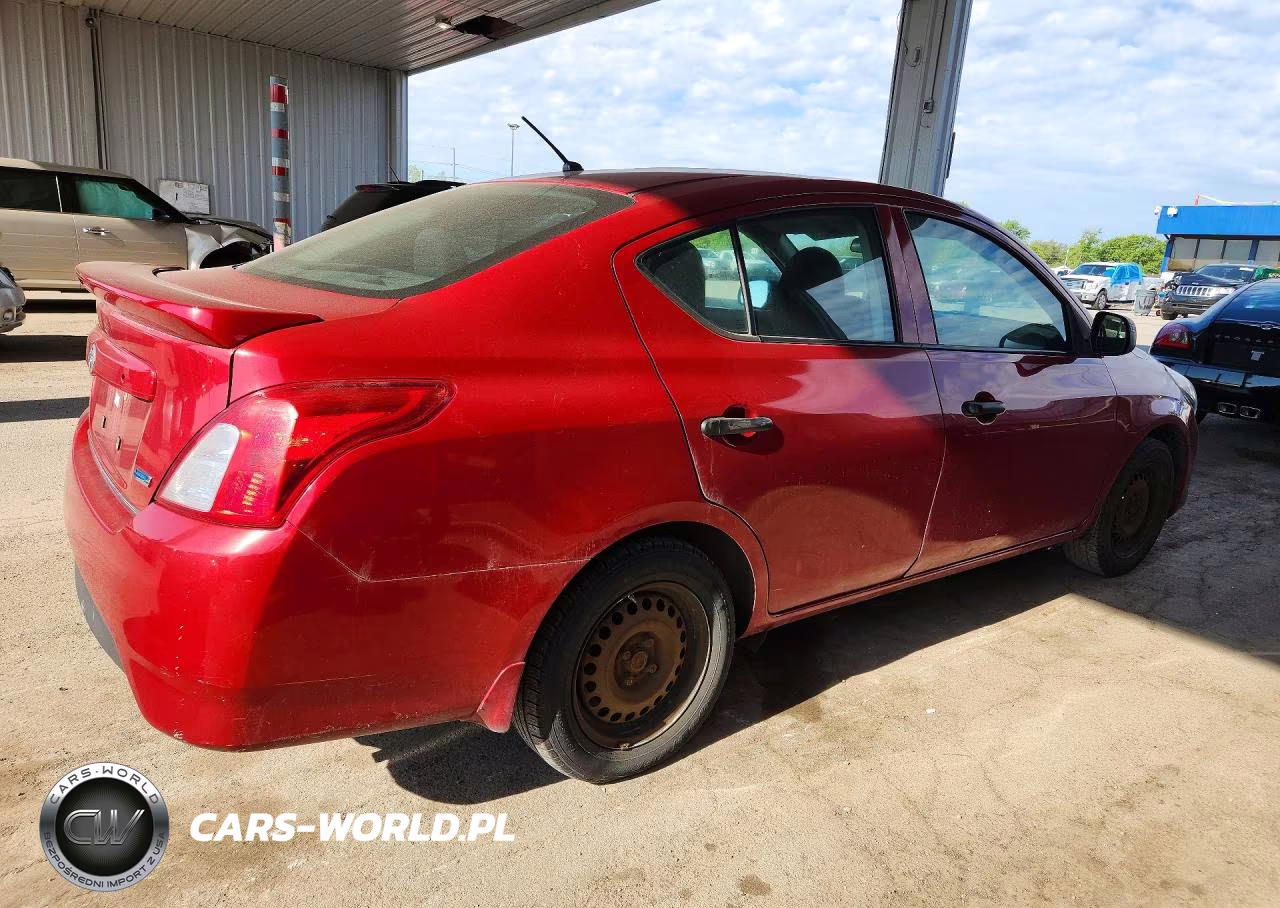 2015 Nissan Versa 1.6 S Plus VIN:3N1CN7APXFL912622 - 3
