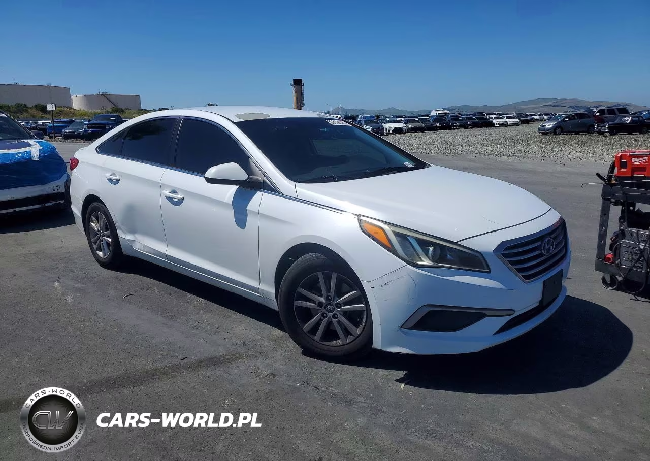 2016 Hyundai Sonata Se VIN:5NPE24AF2GH392972 - 4