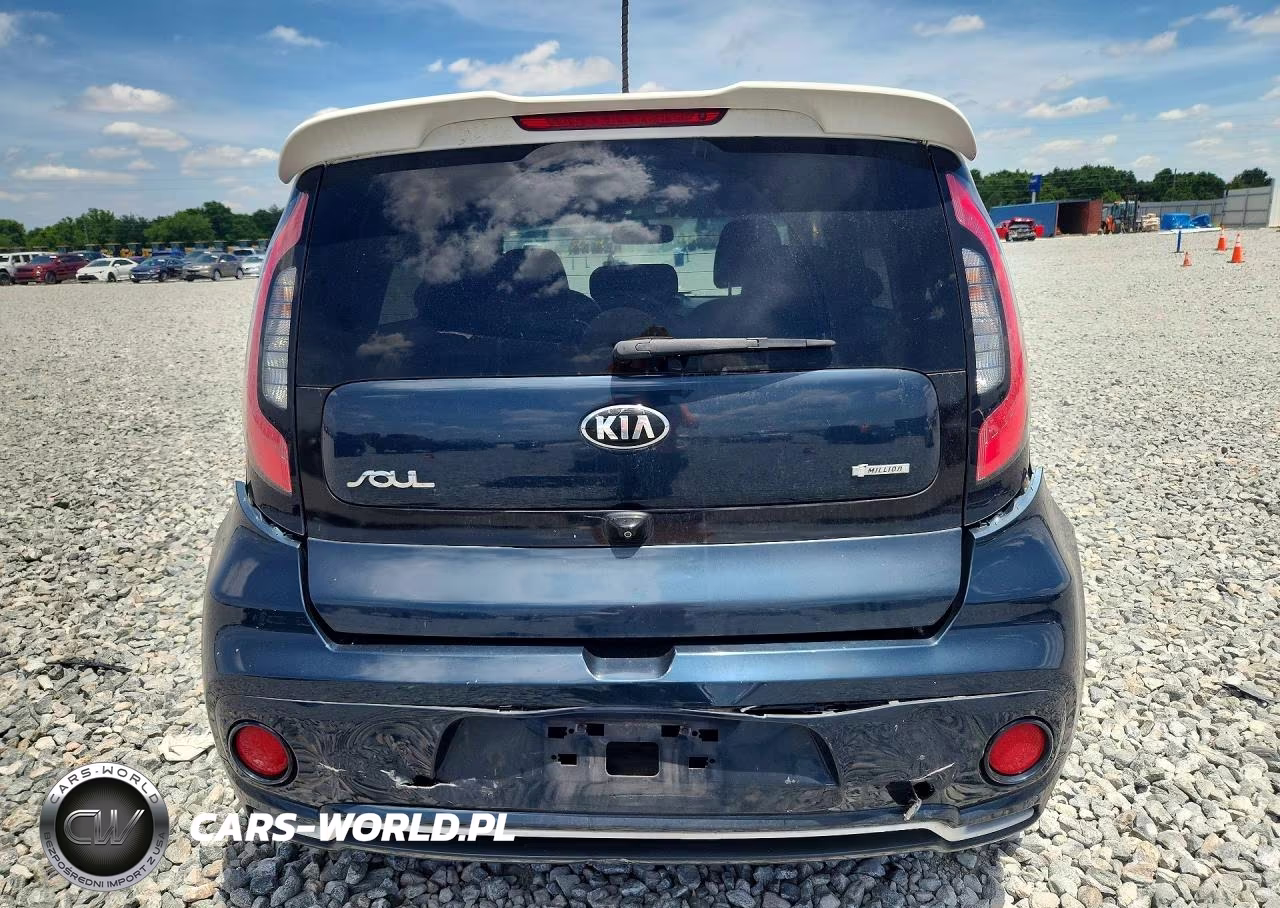 2018 Kia Soul + VIN:KNDJP3A50J7605818 - 6
