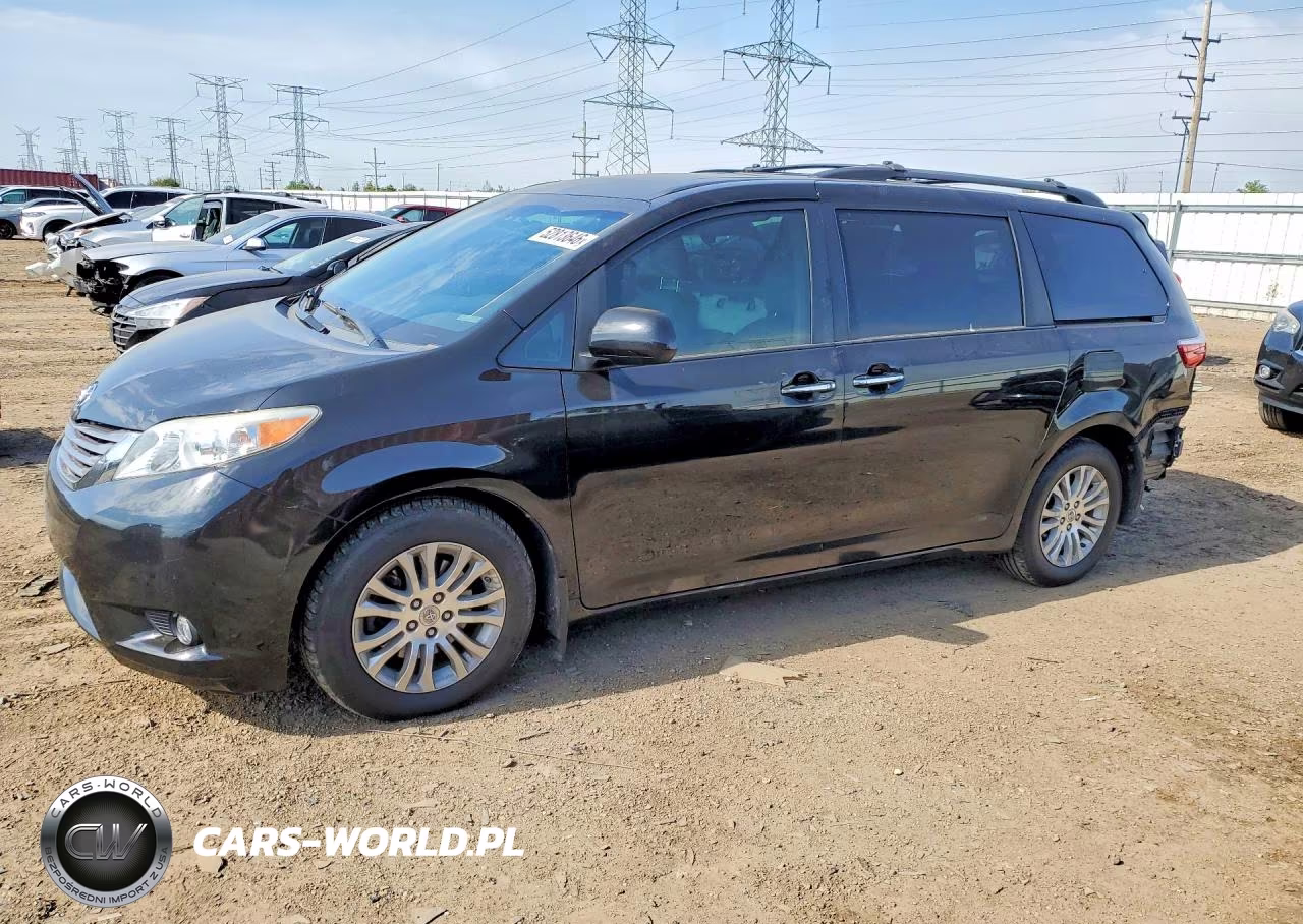 2017 Toyota Sienna Xle 8-Passenger