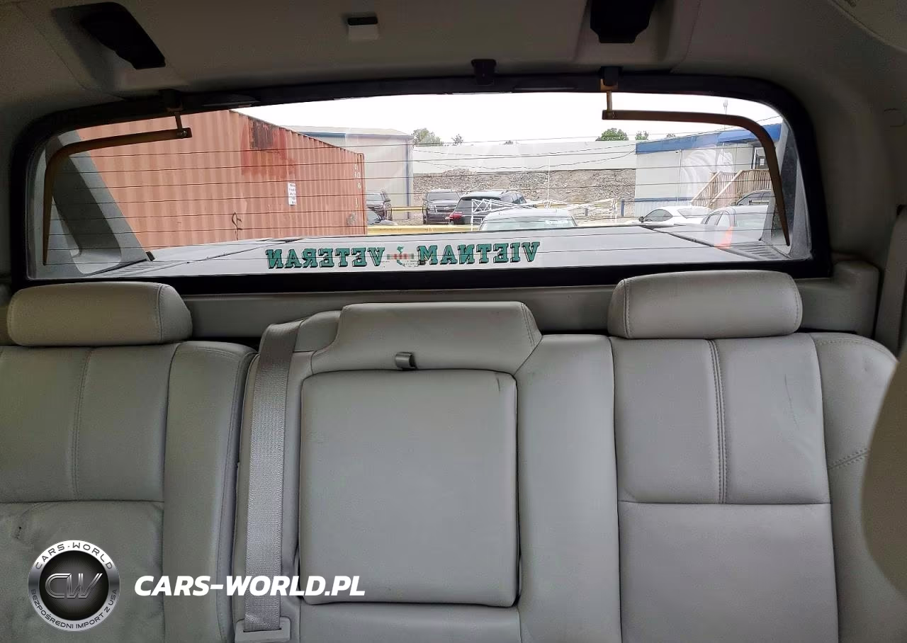 2007 Chevrolet Avalanche K1500 VIN:3GNFK123X7G207557 - 10