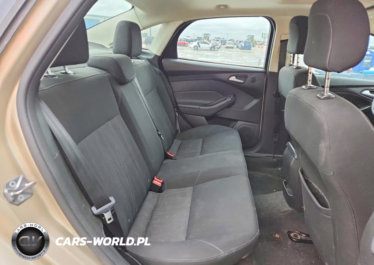 2018 Ford Focus Sel VIN:1FADP3H23JL259141 - 10