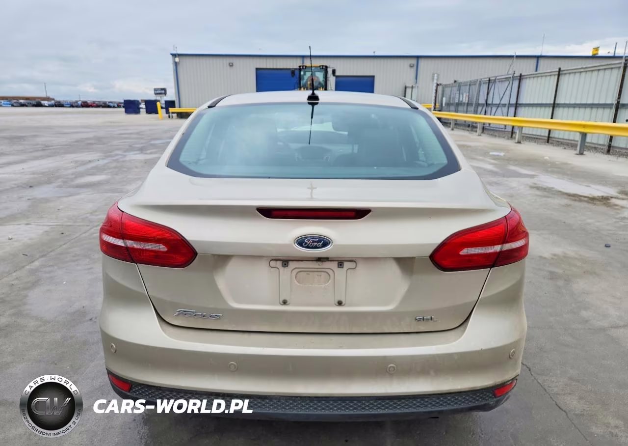 2018 Ford Focus Sel VIN:1FADP3H23JL259141 - 6