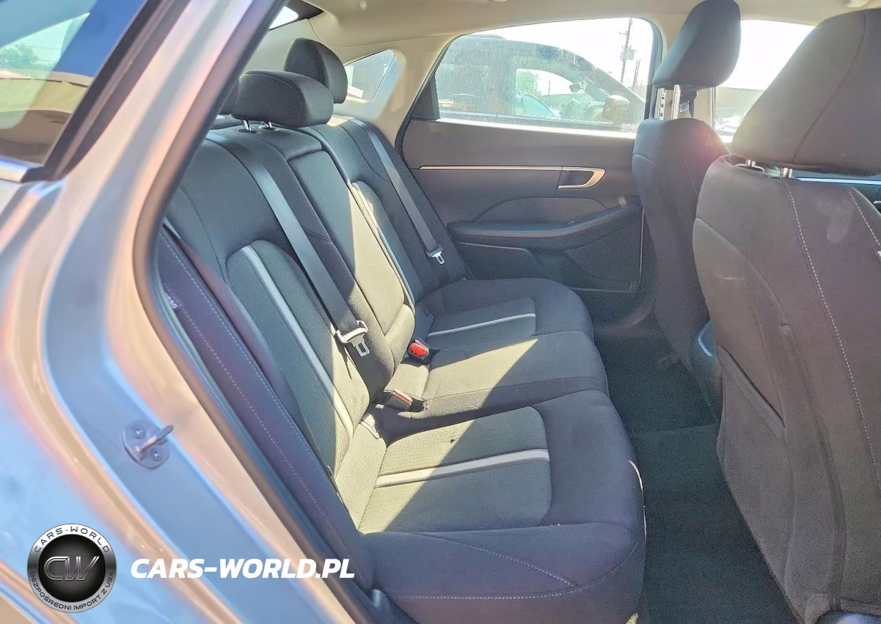 2025 Hyundai Sonata Sel VIN:KMHL64JA0SA456907 - 10