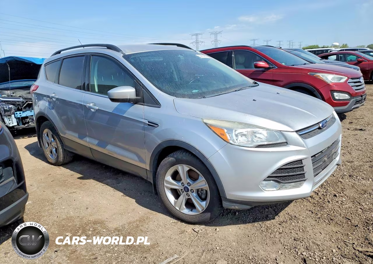 2015 Ford Escape Se VIN:1FMCU0G93FUB57475 - 4