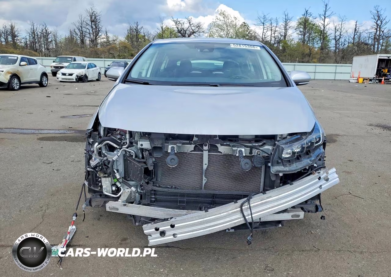 2020 Toyota Prius Prime Limited VIN:JTDKARFP7L3138913 - 5