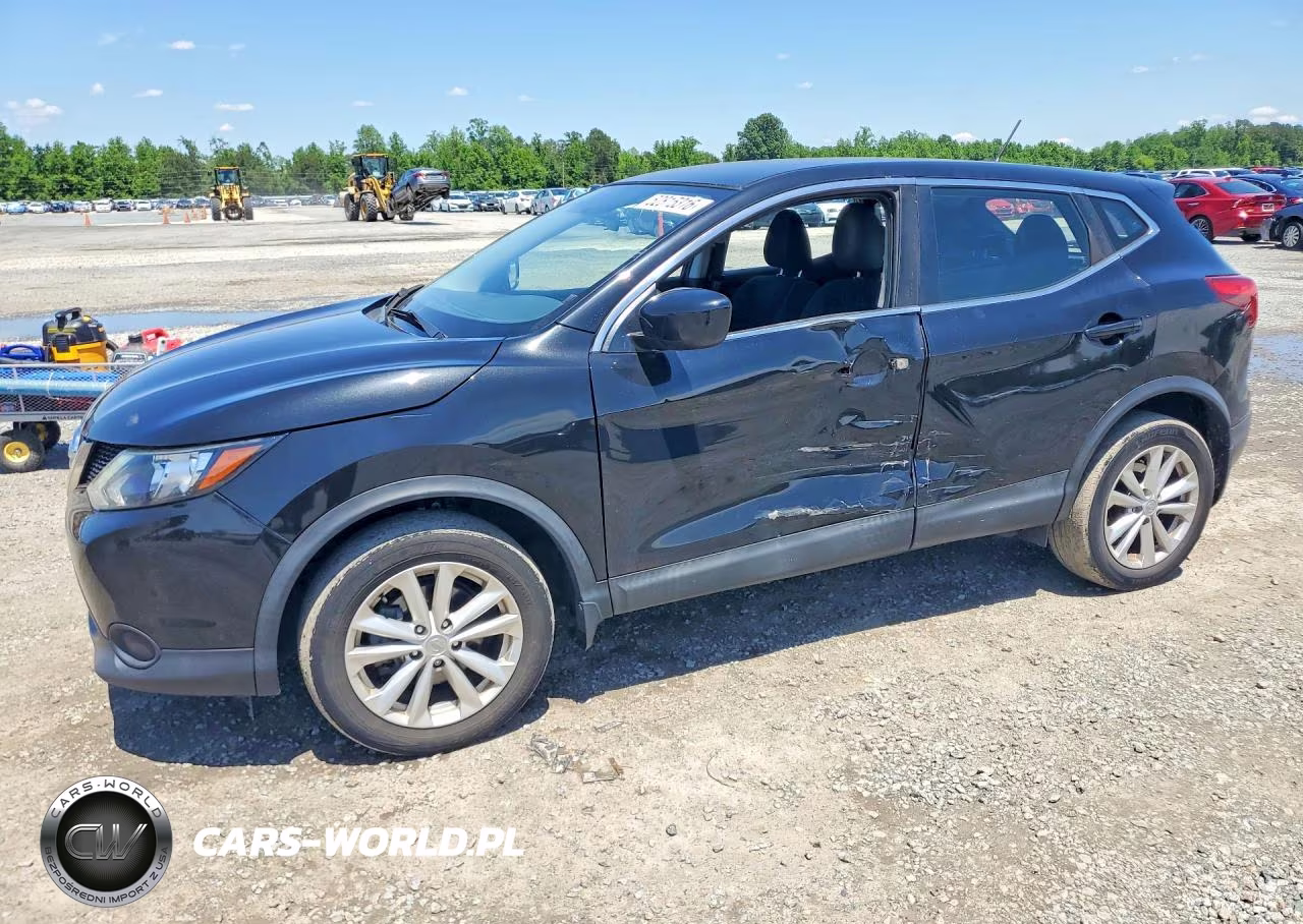 2017 Nissan Rogue Sport S