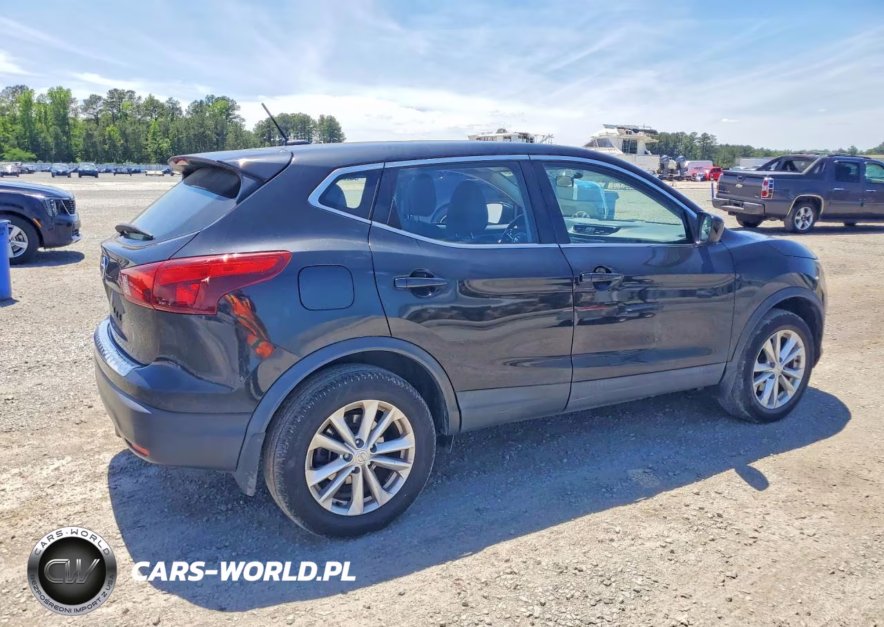 2017 Nissan Rogue Sport S VIN:JN1BJ1CP2HW018693 - 3