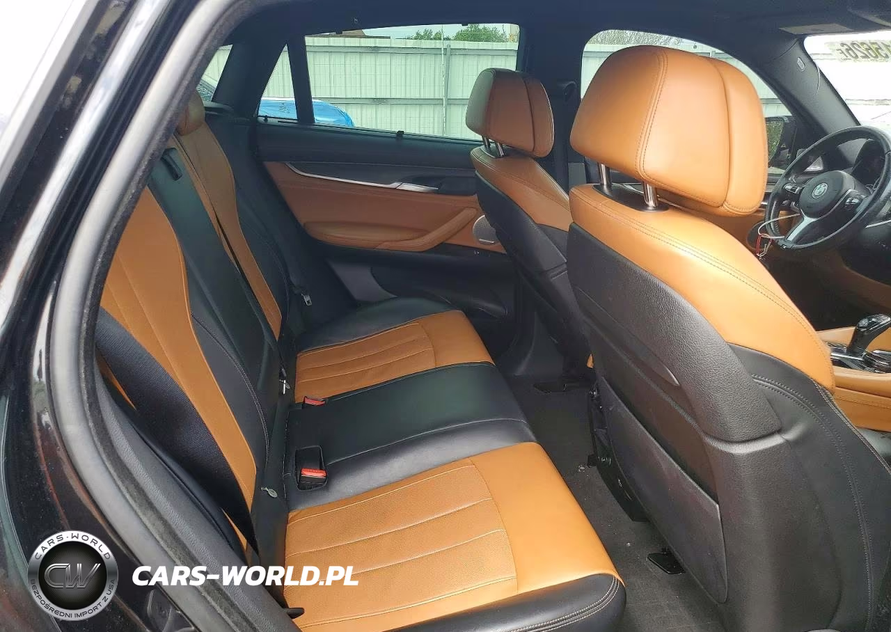 2015 BMW X6 xDrive50I VIN:5UXKU6C57F0F93826 - 11