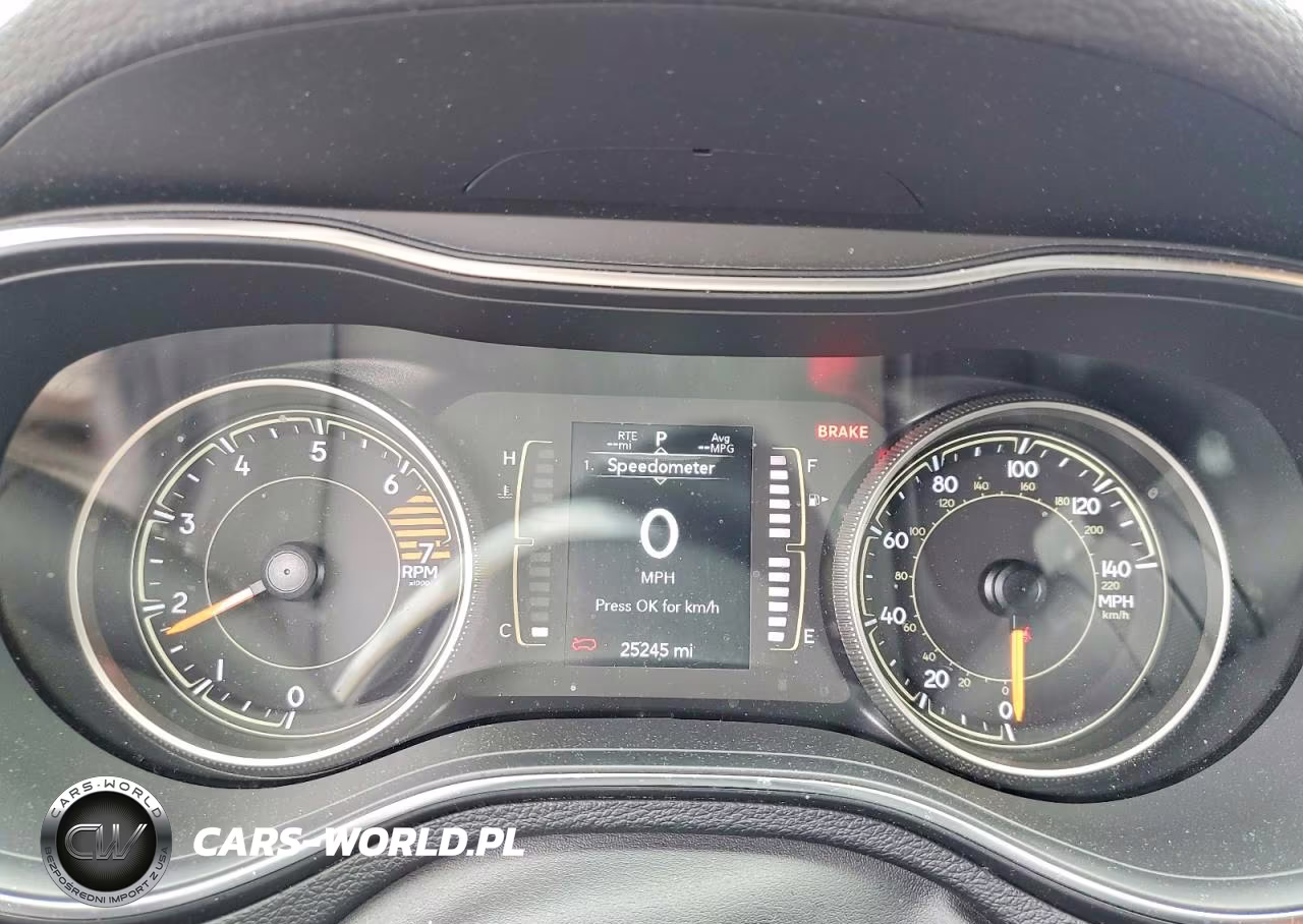2020 Jeep Cherokee Latitude Plus VIN:1C4PJMLB7LD646990 - 9