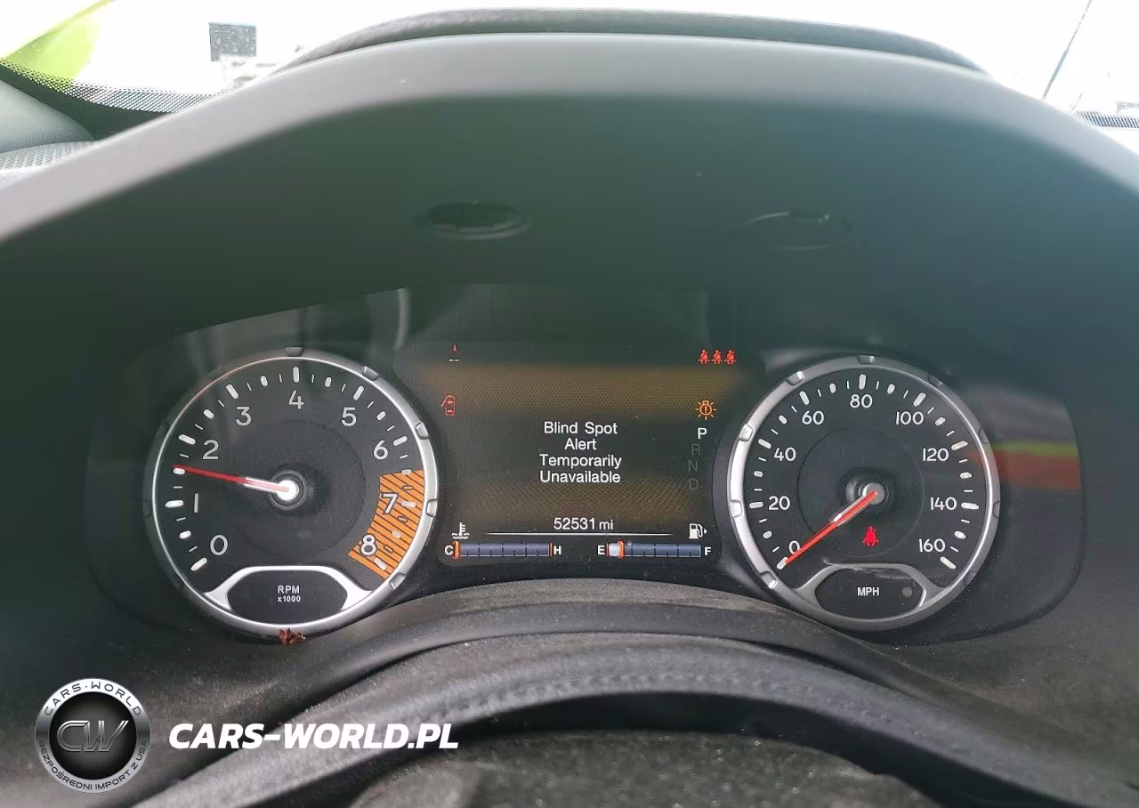 2019 Jeep Renegade Latitude VIN:ZACNJBBB0KPJ88218 - 9