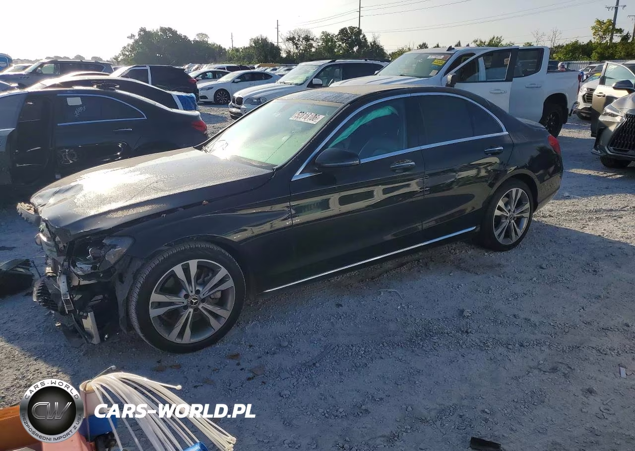 2018 Mercedes-Benz C 300