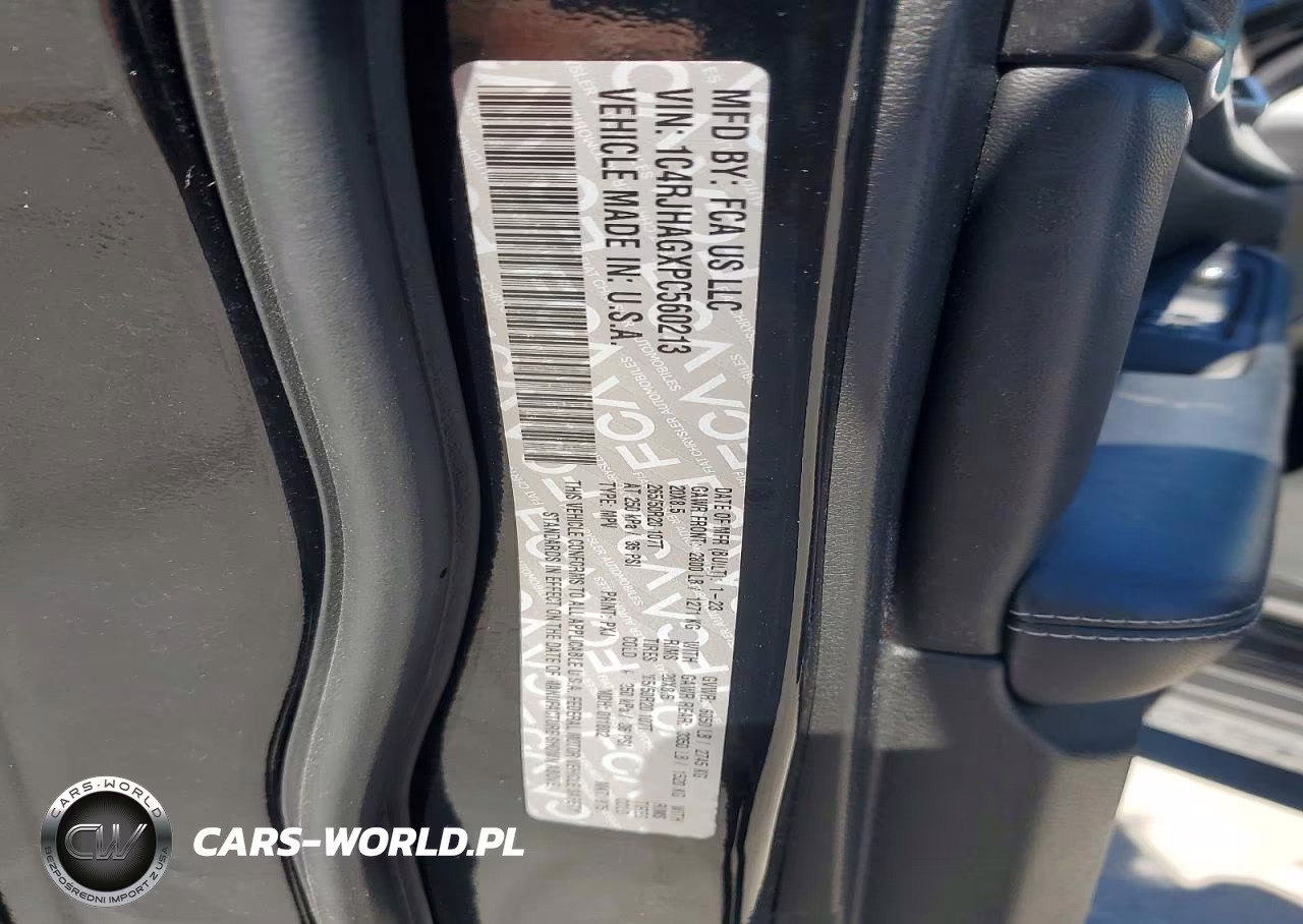 2023 Jeep Grand Cherokee Laredo VIN:1C4RJHAGXPC560213 - 13