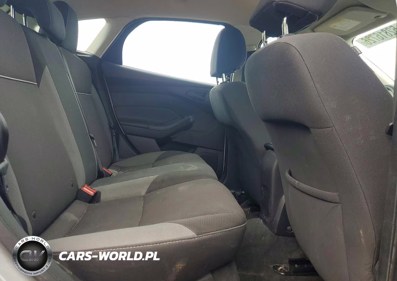 2012 Ford Focus Se VIN:1FAHP3K21CL445094 - 10