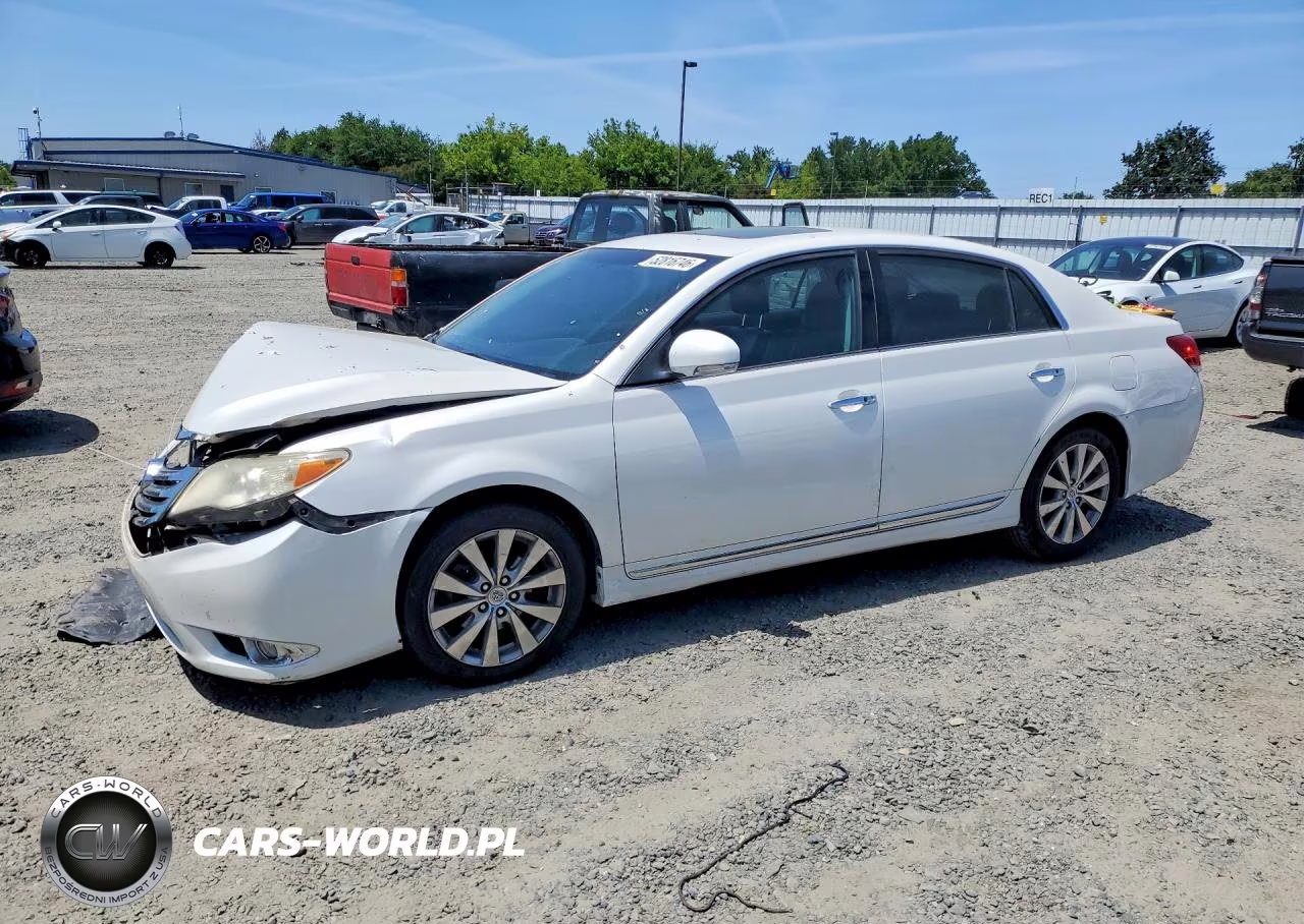 2011 Toyota Avalon Limited