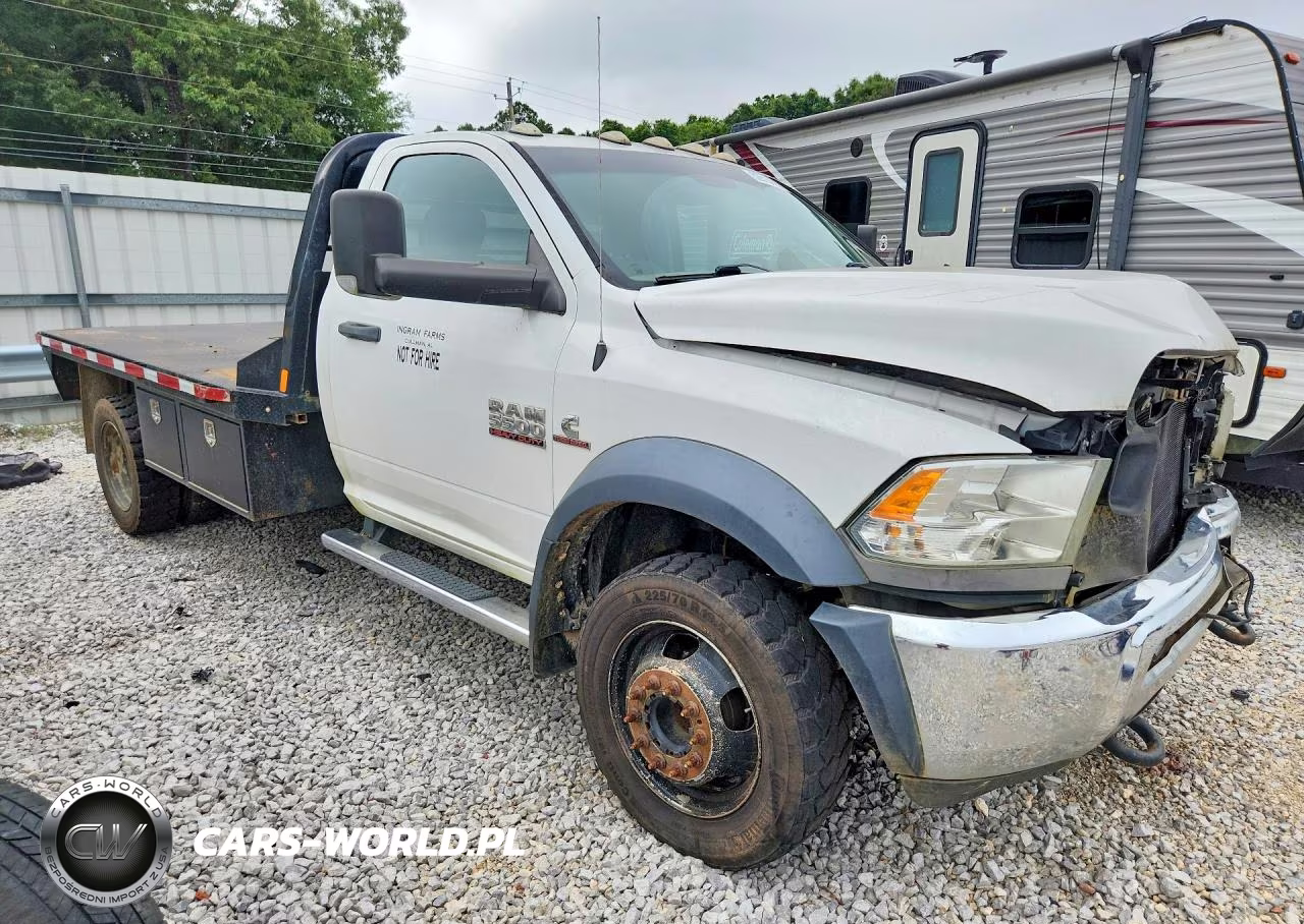 2018 Ram 5500 VIN:3C7WRNBL1JG269466 - 4