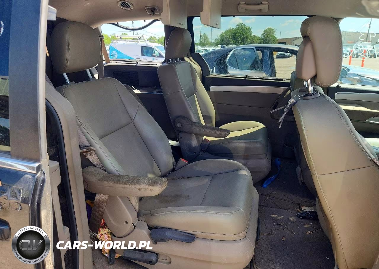 2011 Volkswagen Routan Se VIN:2V4RW3DG3BR643486 - 11